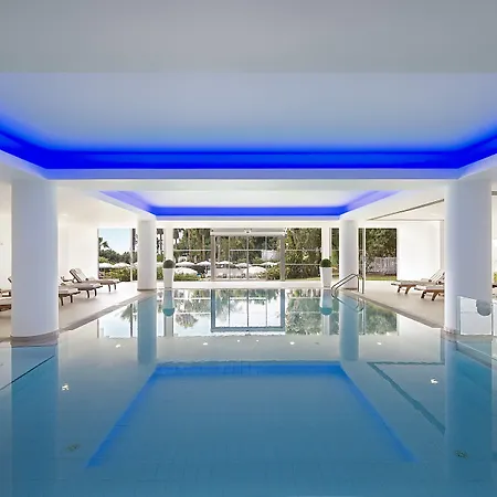 Resort Grecian Sands