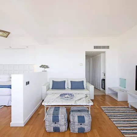 Feriested Grecian Sands