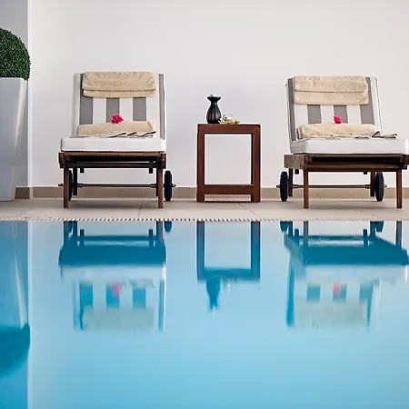 Resort Grecian Sands