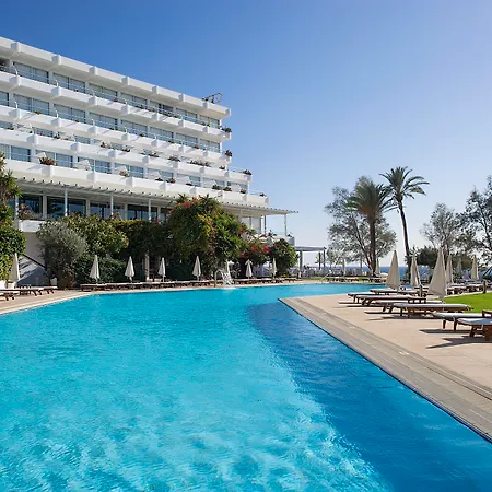 Grecian Sands Resort