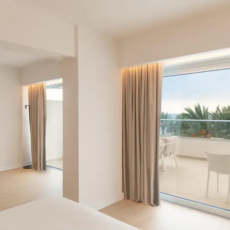 Grecian Sands Resort 4*