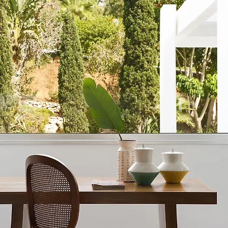 Grecian Sands Resort