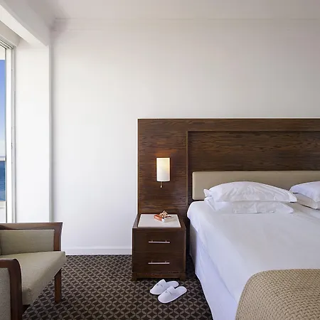 Complex Grecian Sands 4*