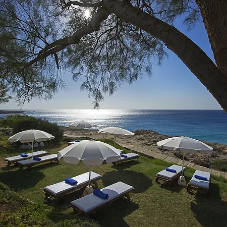 Grecian Sands 4*