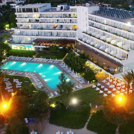 Grecian Sands Resort