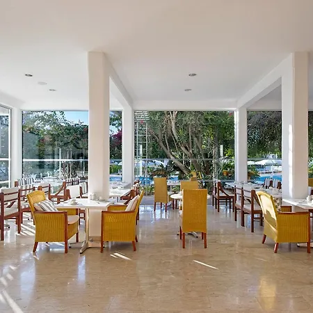 Complex Grecian Sands 4*