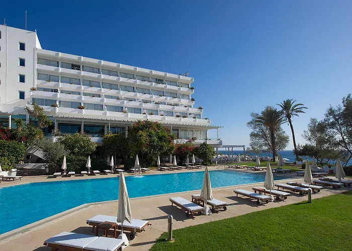 Grecian Sands Resort