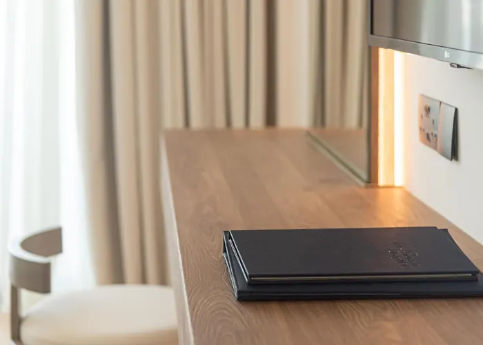 Grecian Sands Resort 4*