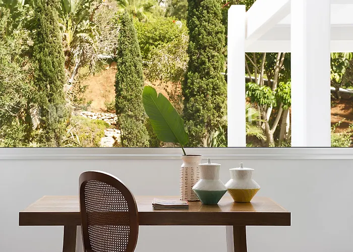 Grecian Sands Resort