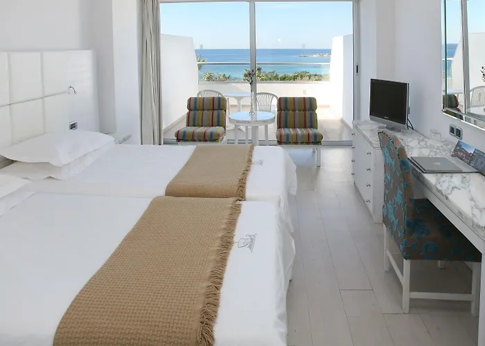 Grecian Sands Resort