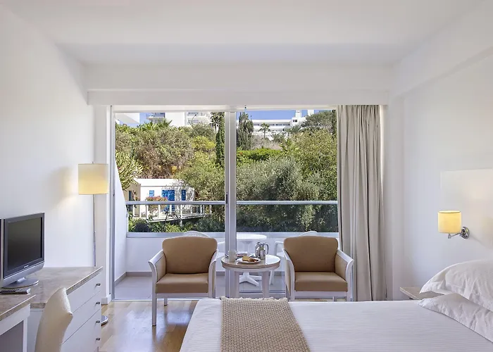 Grecian Sands Resort 4*